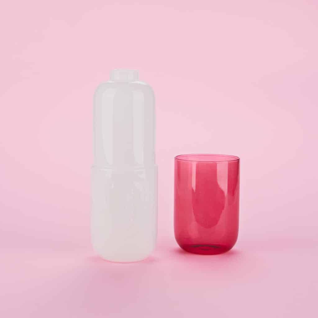 Pil waterfles en glas - Roze