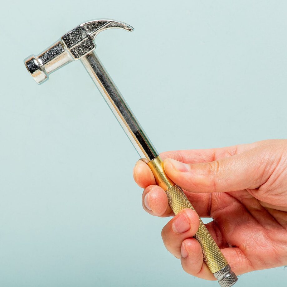 Handy Hammer multitool met schroevendraaiers